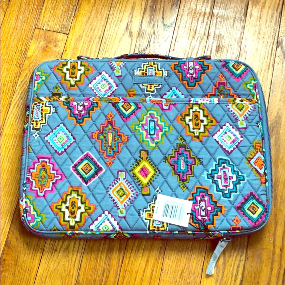 Vera Bradley Multicolor Patterned Laptop Case

It’s Nwot